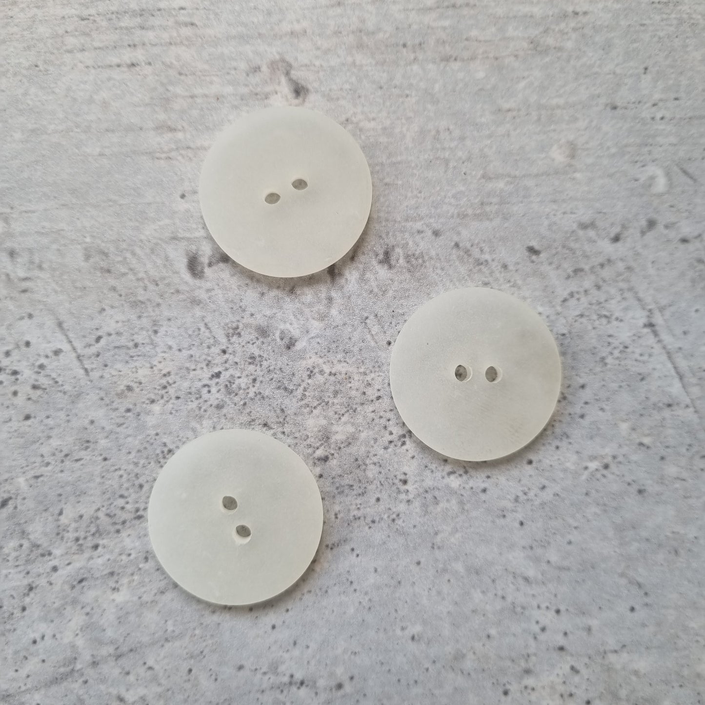 Clear Buttons 23mm x10