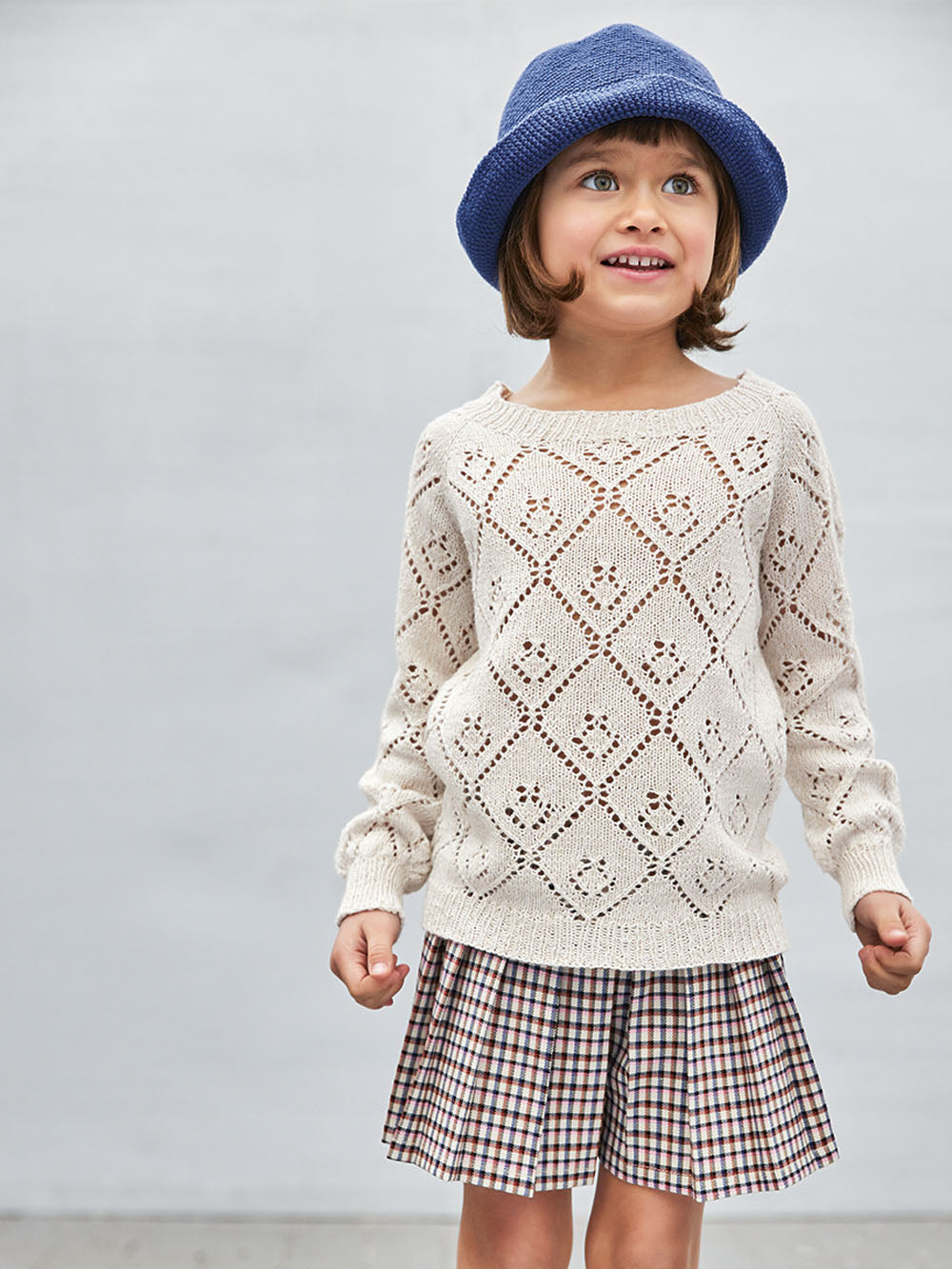 2206 Line and Tynn Line for Kids-  Sandnes Garn Knitting Pattern Book